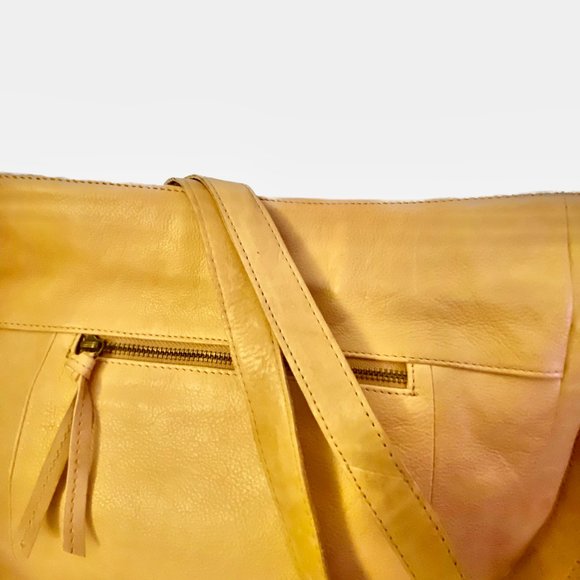 DAY&MOOD Alexis Xbody Bag Tote Shoulder Bag  Adjustable Camel Fringe Accents NWT - Picture 6 of 13